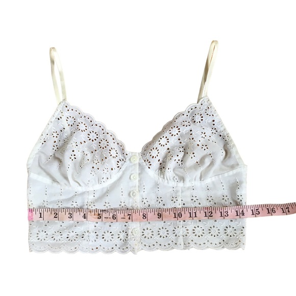 Hanky Panky Eyelet Button Up Bralette size small - Picture 14 of 15